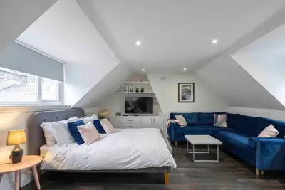 Image de Appartement-Vue ville-Salle de bain privée séparée-2