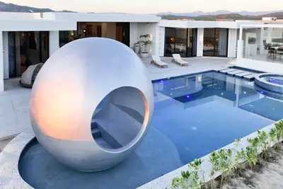 Image de All Inclusive Beachfront Estate Perla Special