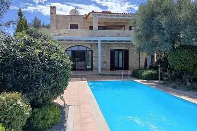 Image de [New] Oia Residence, private and peaceful
