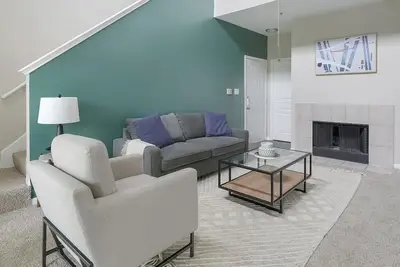 Image de Landing | Incredible 2bd, Gym, Pool