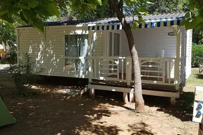 Image de Camping 4 étoiles - Piscine - ccbahdf