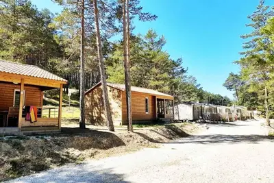 Image de Chalet 2 étoiles - Piscine  - ccbaeib