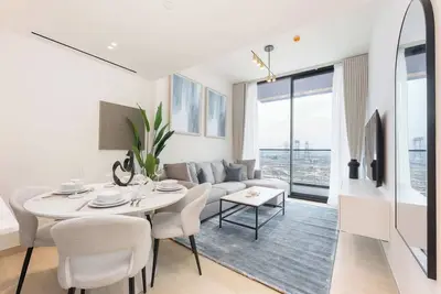 Image de StayShort - Sophisticated Apartment in Binghatti Corner that Sleeps 4