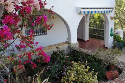 Image de El Algarrobo Petit studio avec agreable jardin proche de la mer