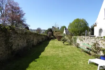 Image de D4010 Maison de Charme entièrement rénovée avec terrasse et jardin clos!