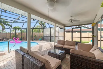 Image de Peaceful Place/Heated Pool in Largo/Close to Beaches&StPete&Tampa/Pet Friendly