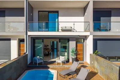 Villa Alegre with Private Pool