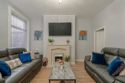 Richmond Terrace |Cosy and Modern Stay