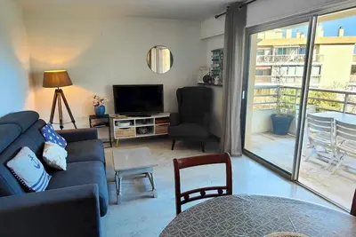 Image de Charmant T2 avec balcon proche du port de Fréjus