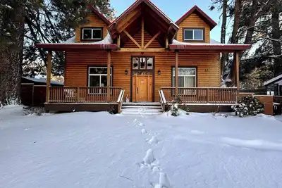 Image de Cozy Luxe Mountain Cabin Getaway