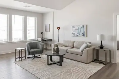 Image de Landing | Amazing 2bd, Pool, Courtyard