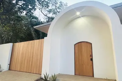 Image de Olea Nosara Brand-New House