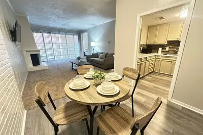 Image de Relaxing Bay Area Stay Near Houston Attractions