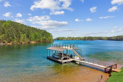 Image de Lanier Islands Point With Dock