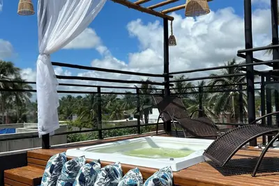 Image de House/Loft with Jacuzzi and Sea view in Milagres