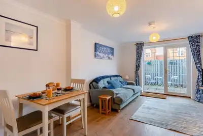 Image de Dunlin Cottage - Deux Chambres Maison, Couchages 4
