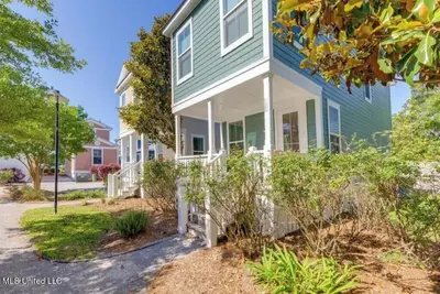 Image de Charming 2-bedroom cottage in Ocean Springs. Within walking distance to downtown