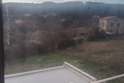 Image de Maison individuelle dans village au calme avec piscine.