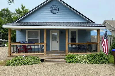 Image de Walking distance to beach area of Conneaut lake- 4 beds-Dog Friendly- No Smoking