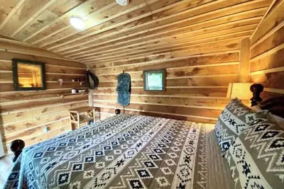 Image de Buffalo Bill Cabin At Mountain River Ranch
