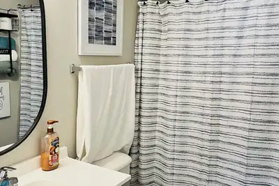 Image de Family Friendly suite perfect for Masters week!