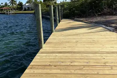 Image de Wonderful boat Dock in Treasure Cay