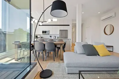 Image de Amazing & Spacious 5br2b  in Heart of Plateau