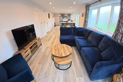 Image de Modern bungalow in a quiet lane in Guernsey. Private parking, private garden.