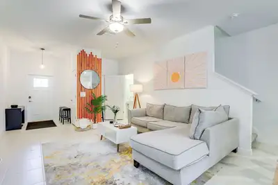 Image de 6 Mi to Apollo Beach: Townhome w/ Pool Access!