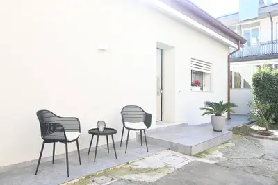 Image de Cn005 – Cesenatico, new detached house with external courtyard