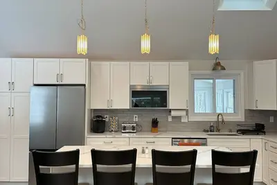 Image de Your Wolfeboro Home Away From Home