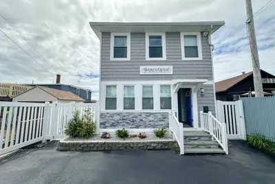 Image de Graceland - Steps to the Beach