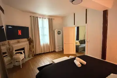 Image de Appartement cosy en plein cœur d’Auxerre, à deux pas de tout!