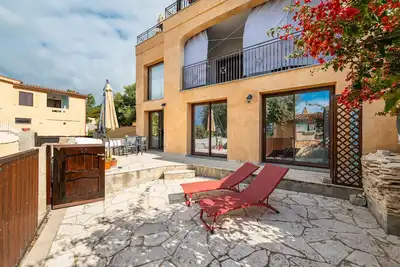 Image de Appartement 'L'Angolo Di Noemi - Chia' avec Wi-Fi et climatisation