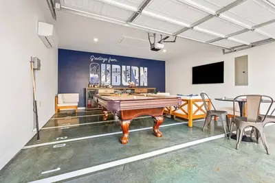 Image de Plainsman Retreat-4mintoCampus+Pickleball+Gameroom