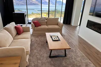 Image de 1Queenstown - Stunning Lake and Mountain Views