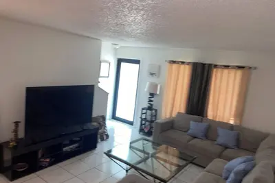 Image de Rest Up and Relax 2bdrm/King Bed