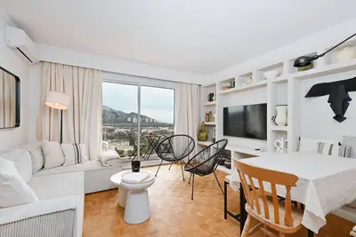 Image de T3 rénové avec vue imprenable