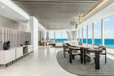 Image de Three Bedroom Oceanfront Apartment With Amazing Views