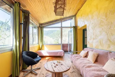 Image de Gîte avec accès directe à la Rivière
