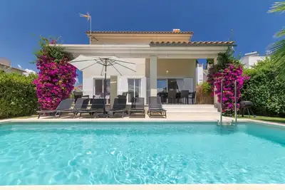 Image de Villa moderne avec piscine à Alcudia