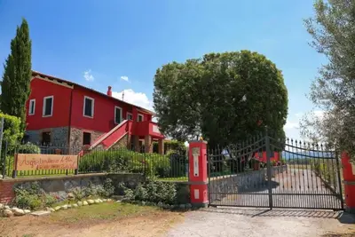 Image de Agriturismo L'Elce: Apartment with Garden View