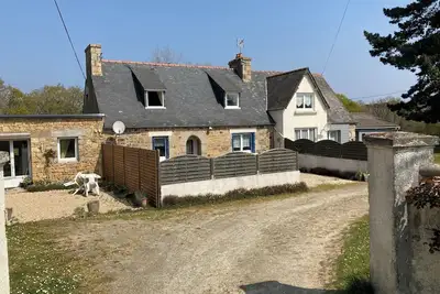 Image de Maison très au calme, proche Côte de Granit Rose, à 7 minutes des plages.