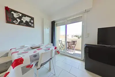 Image de Appartement T2 climatisé avec balcon et parking à La Londe