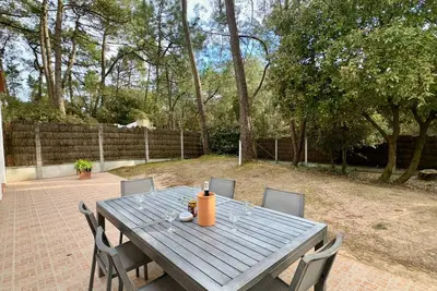 Image de Maison spacieuse près des plages et pistes cyclables