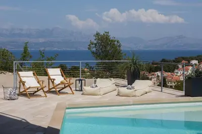 Image de Maison de vacances Sutivan pour 1 - 8 personnes avec 4 chambres à coucher - Maison de vacances