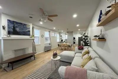 Image de Squirrel Hill Modern and Cozy 3br/2ba apartment with Ac, WiFi