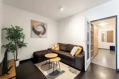 Image de Stylish 3-bedroom apartment with balcony