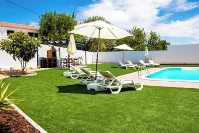 Image de Apartment with saltwater pool and Bbq