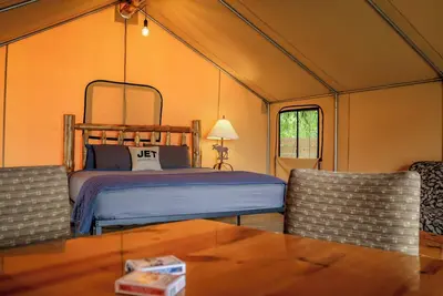 Image de Lewis Glamping Tent
